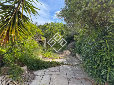 jade- maison avec jardin dans narbonne