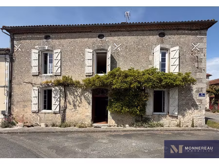 maison de village a renover avec jardin