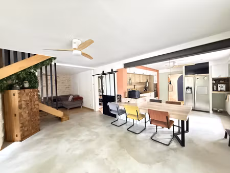 villa t9 avec piscine et garage