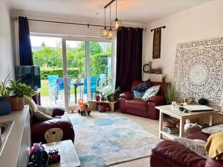 appartement 2 chambres avec jardin et terrasse à marche