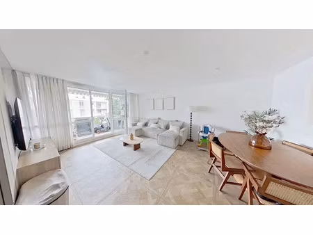 location appartement 5 pièces 101 m² à massy (91300)  1 850 €