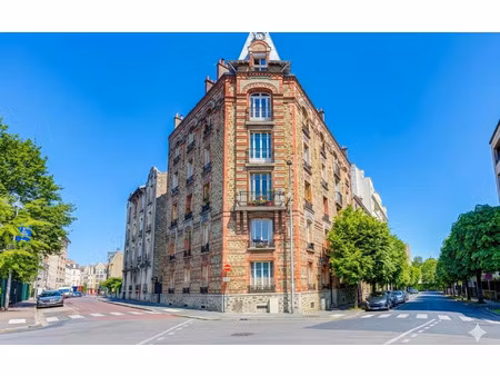 appartement villemomble 59.35 m² t-3 à vendre  210 000 €