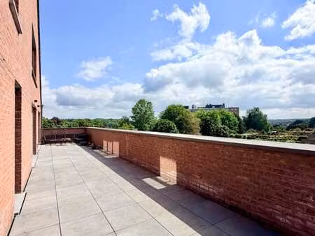 wavre – superbe appartement 3 chambres avec terrasse plein s
