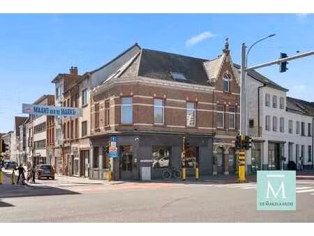 immeuble commercial