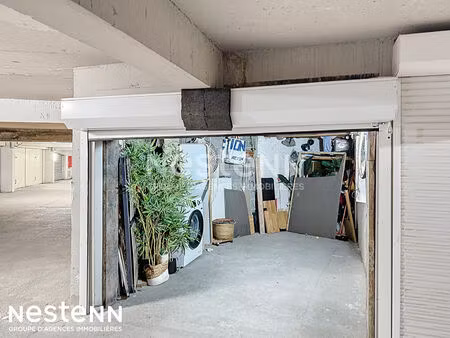 garage souterrain de 11m² avec accès piscine dans le port de gruissan