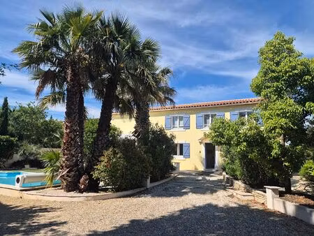 vente maison 5 pièces  193.00m²  balaruc