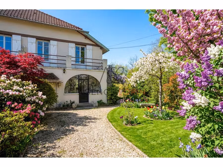 maison - le vésinet - 105 1 m2 - 6 pièces