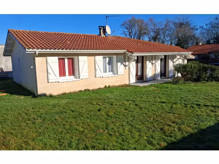 maison saint-pierre-du-mont m² t-5 à vendre  228 000 €