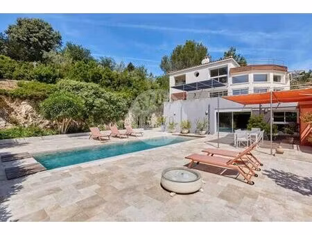 prestigieuse maison en location roquevaire  france