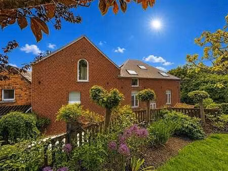 somptueuse et volumineuse maison de caractere (+/-447m² habi