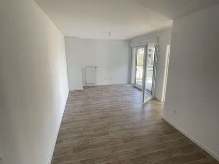 location appartement 2 pièces à trélazé (49800) : à louer 2 pièces / 50m² trélazé