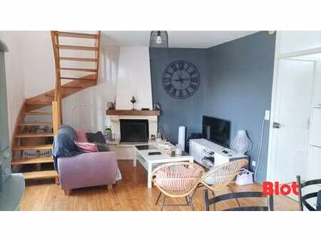 vente maison à dourdain (35450) : à vendre / 71m² dourdain