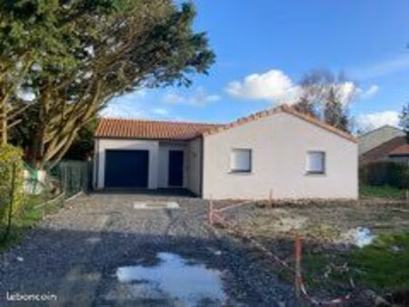 maison 4 pièces 85 m²
