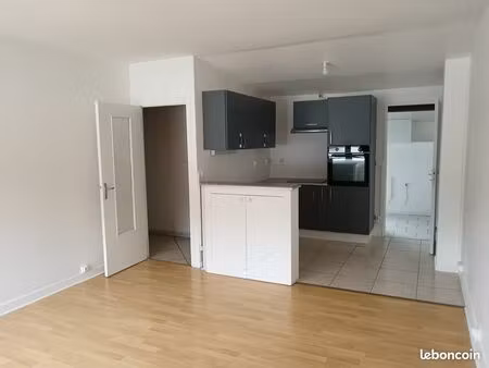 appartement 70 m2 - chalons-en-champagne