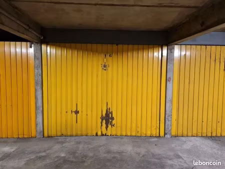 garage fermé et sécurisé