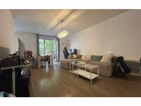 location appartement  m² t-1 à charenton-le-pont  1 330 €
