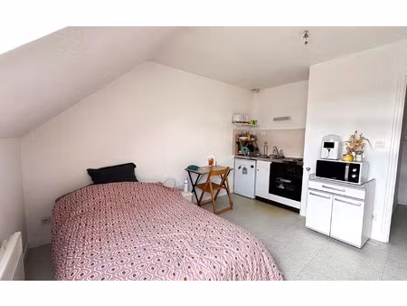 location appartement  m² t-1 à damigny  340 €