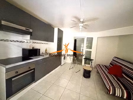 location meublée appartement 2 pièces 31 m² à le gosier (97190)  680 €