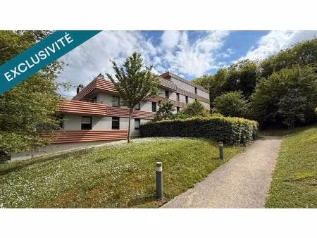 appartement f2 avec place de parking terrasse et jardin