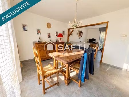 maison semi mitoyenne de 90 m2  construite en 1980