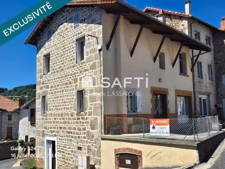 maison en pierres de 100m² avec terrasse