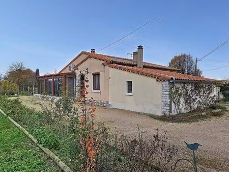 à vendre – belle villa 6 pièces de 136 m² sur 1 650 m² de terrain – villeneuve-la-comptal