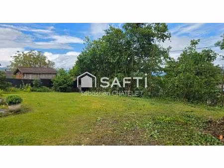 terrain 775 m² – beau potentiel  centre village au calme