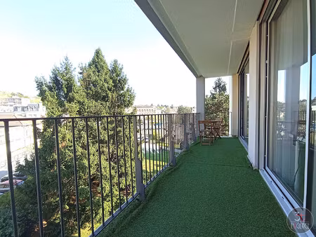 appartement familial complet plein coeur du village