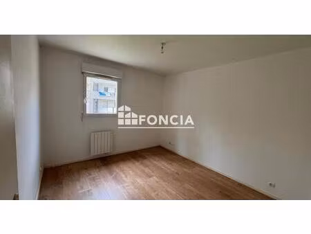 appartement t3 avec terrasse