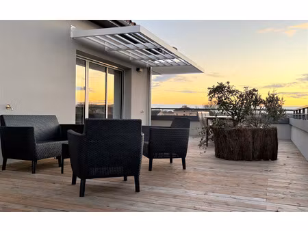 location appartement  87.18 m² t-3 à tournefeuille  1 400 €