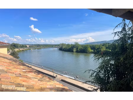 location appartement  m² t-1 à trévoux  580 €