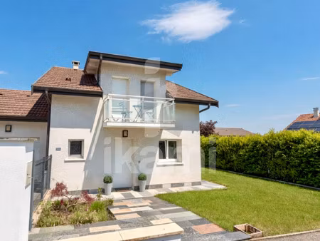 maison familiale 165 m2 à 10 min de genève suite indépenda