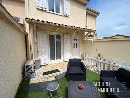 maison de ville de 86 m2 avec garage et jardin