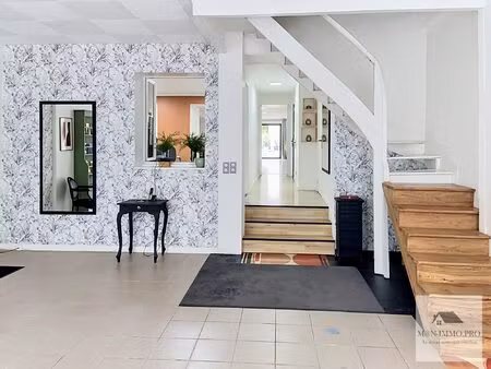 maison rénovée 220 m² – 4 chambres – terrasse sud?est ?