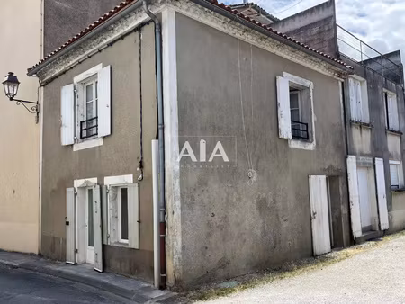 maison de ville à rafraîchir ? mansle-les-fontaines