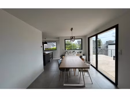 location maison  m² t-5 à plescop  1 400 €