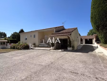 coup de c?ur à val-de-bonnieure ? maison rénovée sur terrain