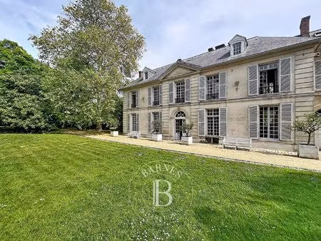le service location de la maison barnes vous propose ce bien :