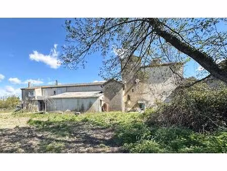 vente maison à nîmes (30000) : à vendre / 600m² nîmes