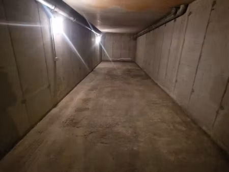 rare a la vente - grand garage 3 vehicules a gap