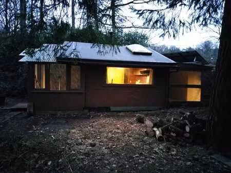 2ème séjour - chalet minuscule  austère mais confortable en