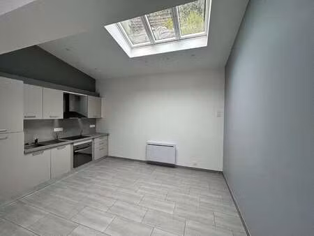 location maison à quimper (29000) : à louer / 37m² quimper