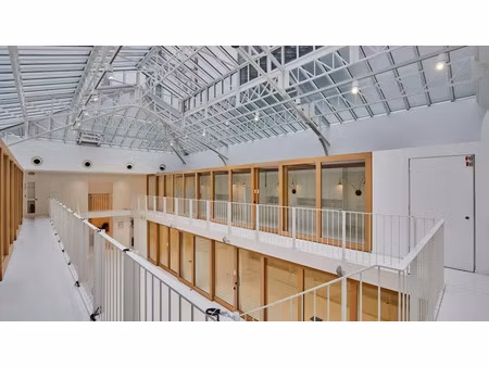 location locaux professionnels 504 m² à paris 3ème (75003)  29 400 €