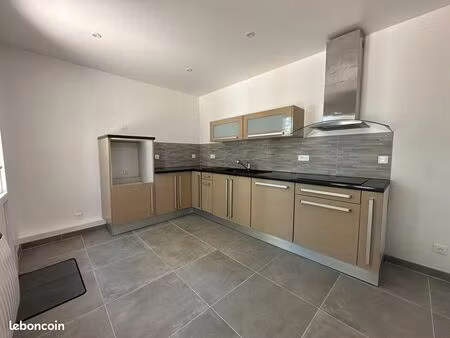 maison 4 pièces 80 m²