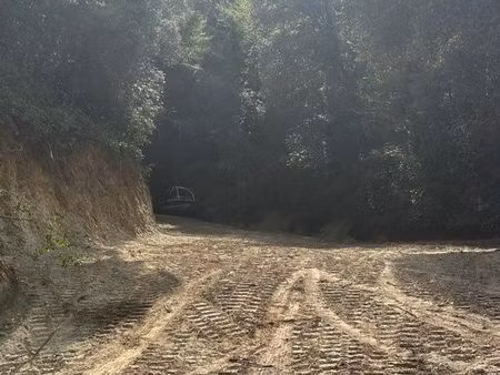 location terrain 1000m2