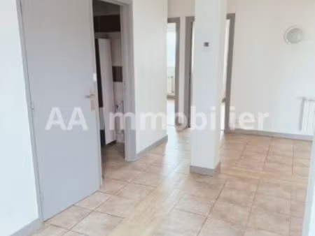 appartement 4 pièces 73 m²