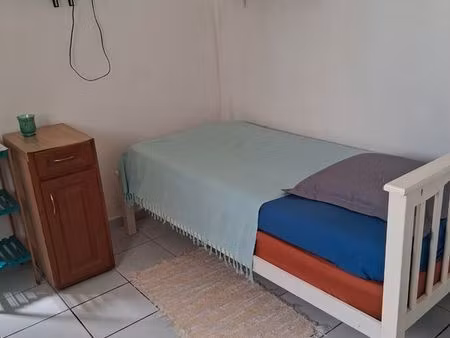 loue studio meublé