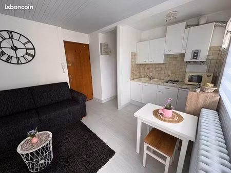 studio 1 pièce 17 m²