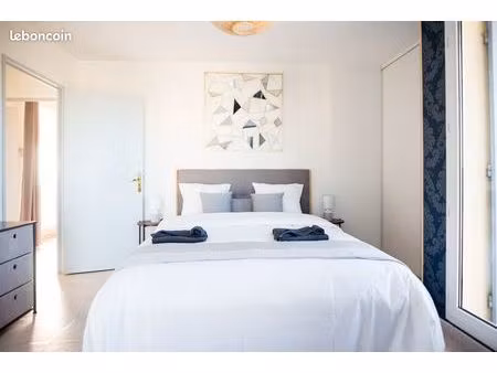 cagnes-sur-mer – t2 meublé lumineux  2 balcons  climatisation  proche plage – 1 200 cc