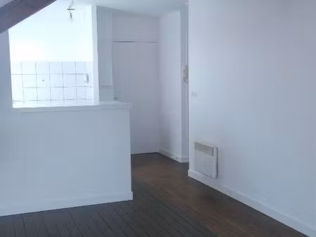 appartement 3 pièces 42 m²